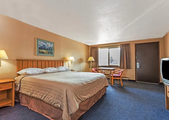 Travelodge By Wyndham Pioneer Villa