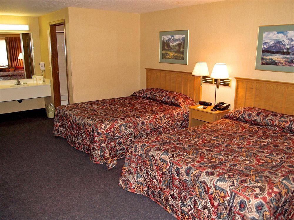 Travelodge By Wyndham Pioneer Motel 2*